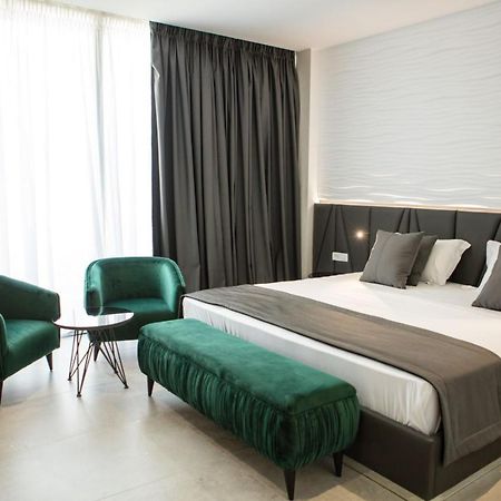 Equos Resort Hotel ティラナ エクステリア 写真